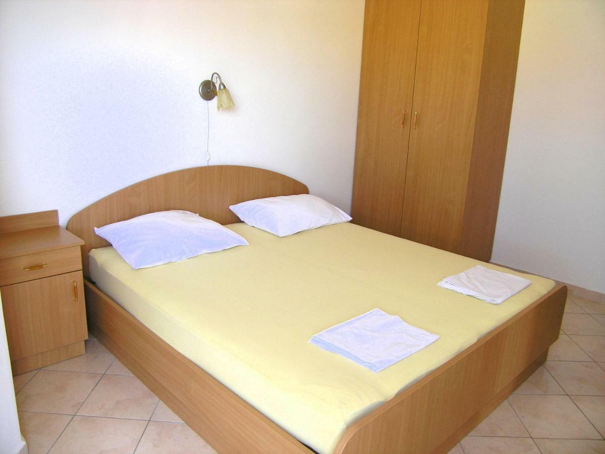 Apartman Juric Apartment Krk Town Bagian luar foto